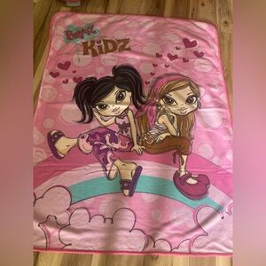 Bratz Kidz Tm MGA Rare Vintage Fleece Blanket